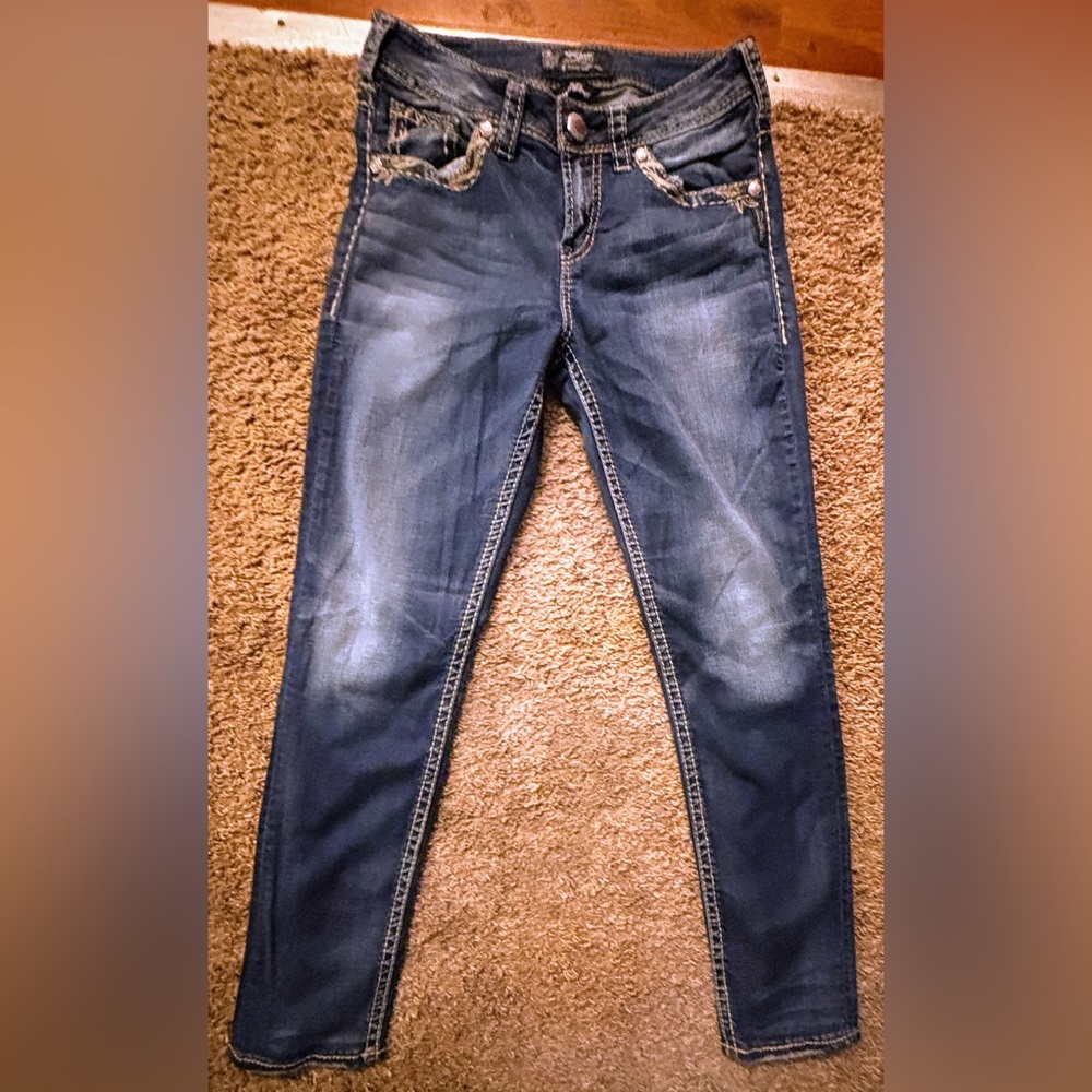 Vintage Y2K Silver Jeans Suki Straight Woman Size 28x29 Great condition No flaws